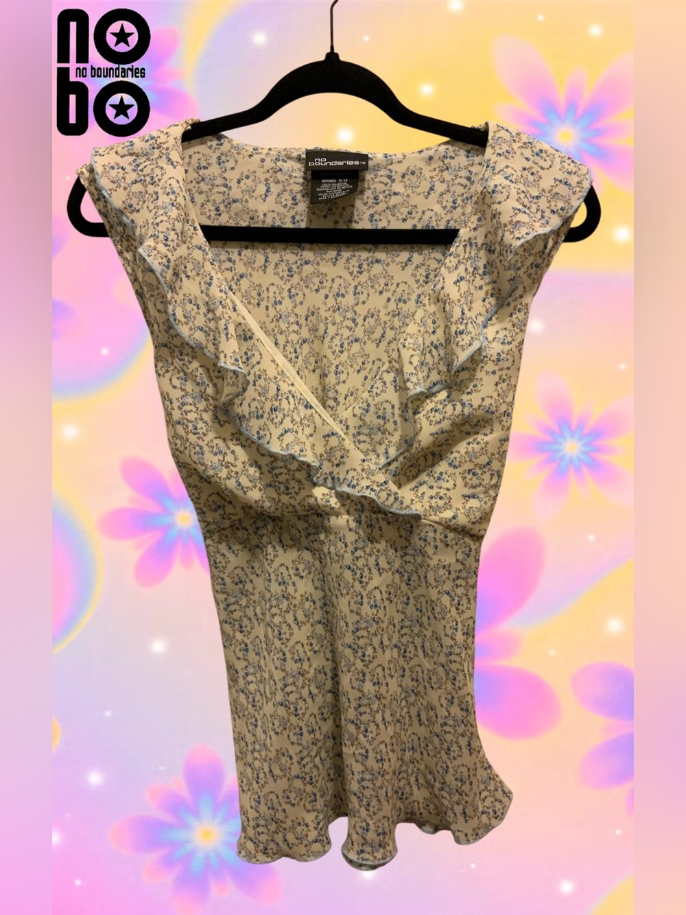 VTG 90s/Y2K NO BOUNDARIES Cream & Blue Floral Sleeveless Top/Blouse Juniors Sz L
